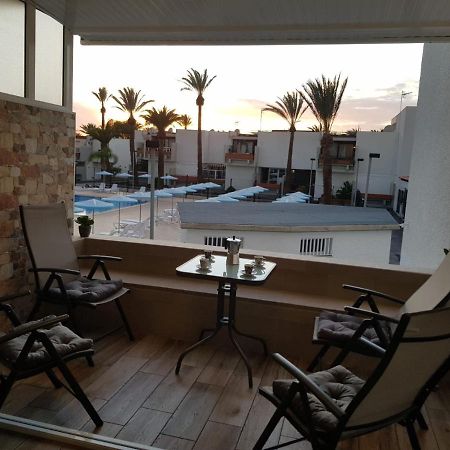 Family Comfortable Apartment Arona  Exterior foto