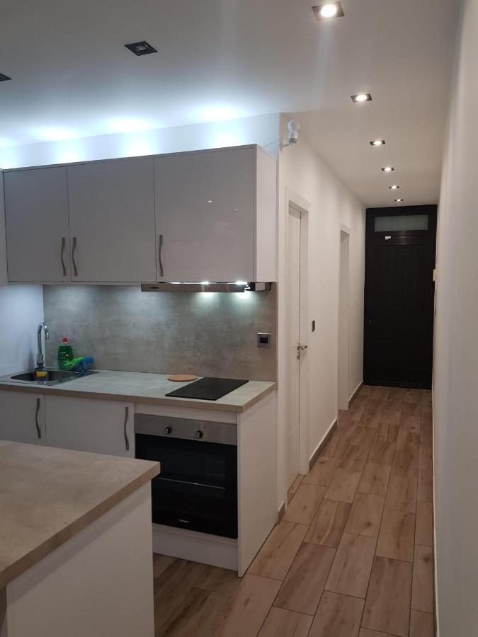 Family Comfortable Apartment Arona  Exterior foto