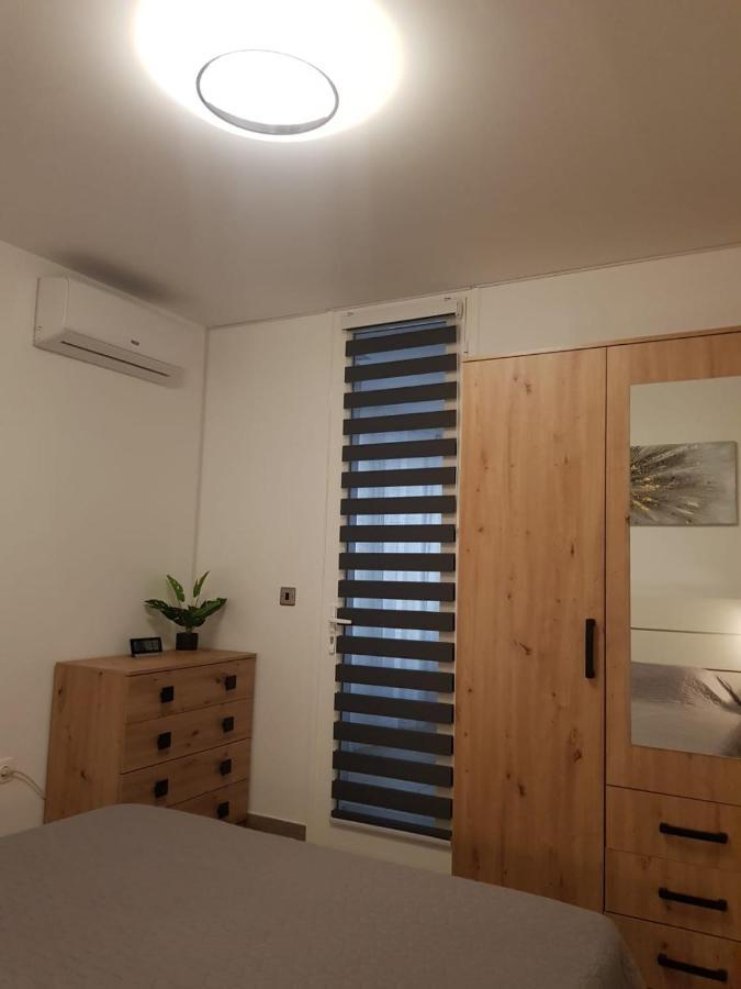Family Comfortable Apartment Arona  Exterior foto